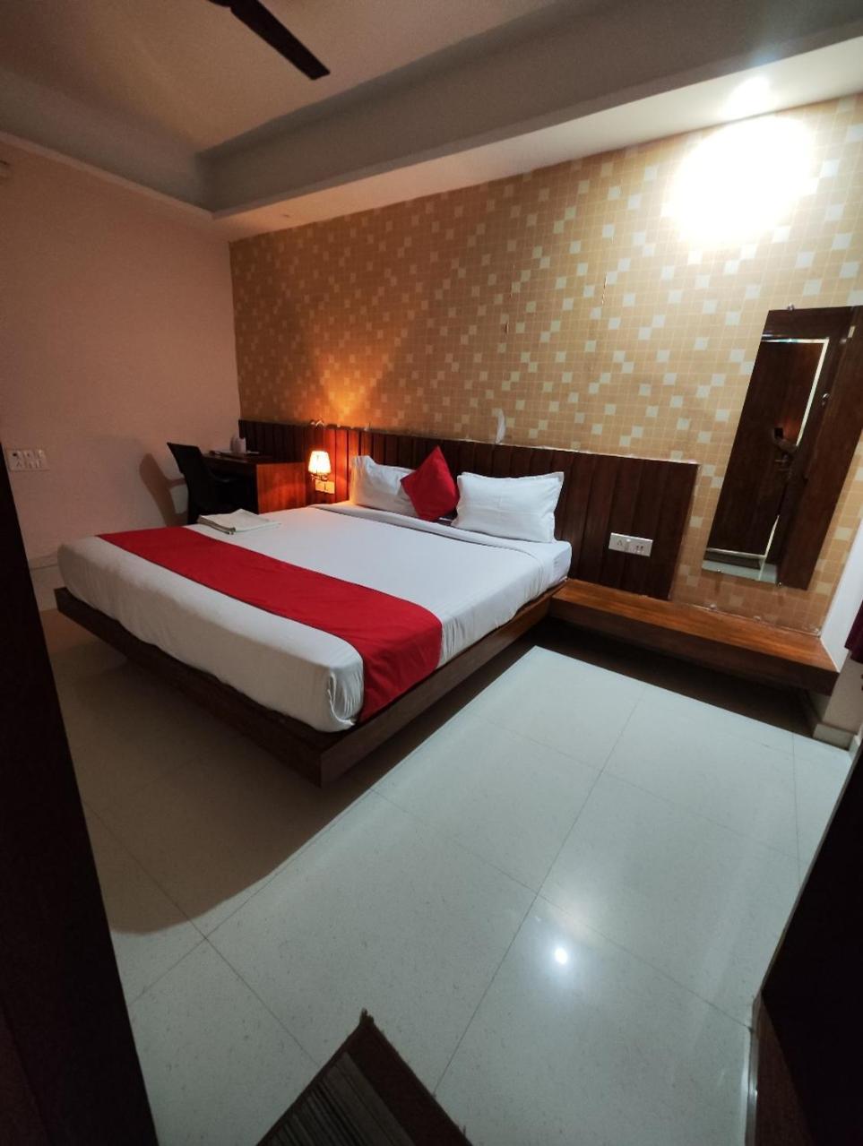 Hotel Rudraksha Inn Deoghar Extérieur photo